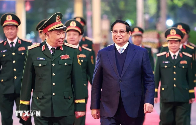 ttxvn-thu-tuong-tham-chuc-mung-can-bo-giang-vien-hoc-vien-quoc-phong-resize-2479jpg-205250_563.jpg Thủ tướng Phạm Minh Chính thăm, chúc mừng cán bộ, giảng viên, học viên Học viện Quốc phòng. Ảnh: TTXVN.