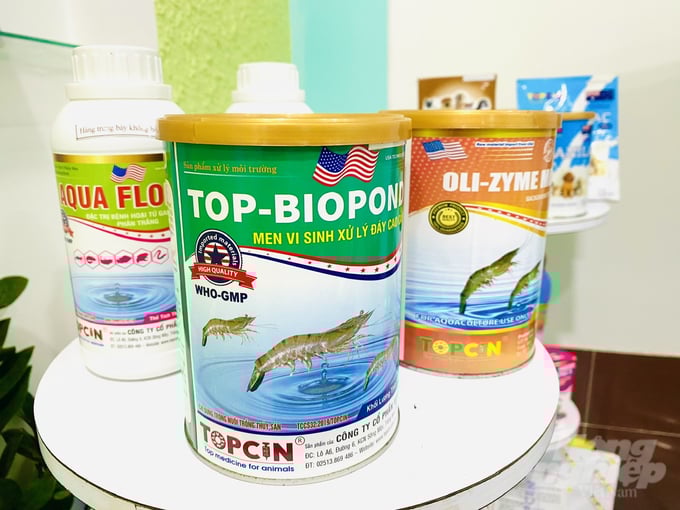 anh-5-095627_858-095627.jpg Hiện TOPCIN đã được cấp phép lưu hành 39 sản phẩm thuốc thú y - thủy sản chất lượng cao, đáp ứng các tiêu chuẩn khắt khe của ngành. Ảnh: Lê Hoàng Vũ.