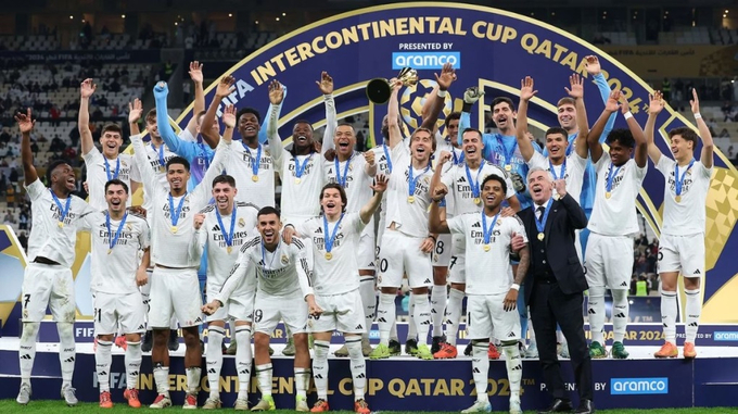 real-1-095230_191.jpg Real Madrid chiến thắng xứng đáng tại trận tranh Cúp Liên lục địa.