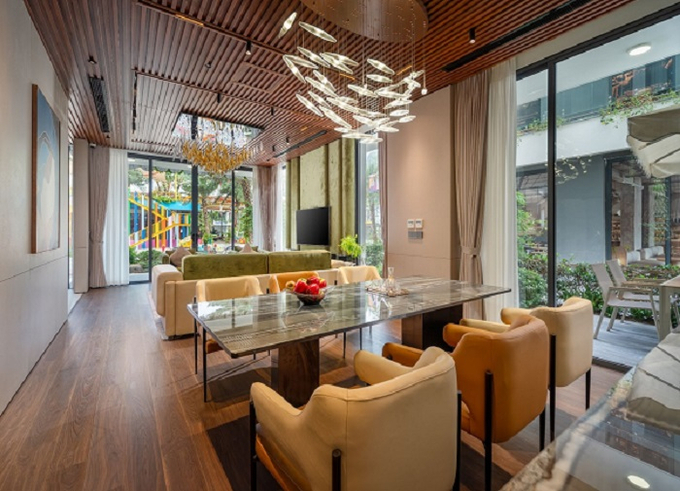 f2-105142_266.jpg Thiết kế 'sang, xịn' đáp ứng cả nhu cầu ở và kinh doanh của villashop tại Flamingo Golden Hill. Ảnh: CĐT.