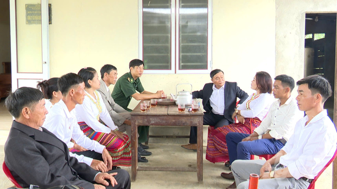anh3-115701_837-115702.jpg Sau nhiều nỗ lực tuyên truyền, hủ tục hôn nhân cận huyết tại bản Rào Tre đã được xoá bỏ hoàn toàn. Ảnh: BDDBP cung cấp.