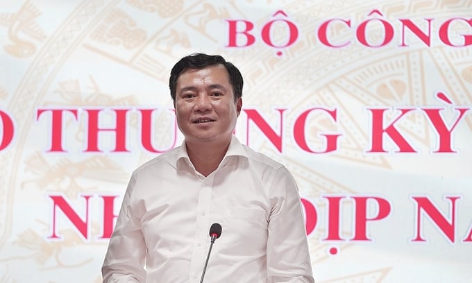 dsc02498-180415_2.jpg Thứ trưởng Nguyễn Sinh Nhật Tân chia sẻ một số nội dung về xuất khẩu cả nước năm 2024. Ảnh: Bảo Thắng.