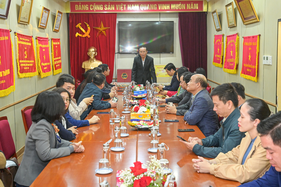 pct-10-112443_395.jpg