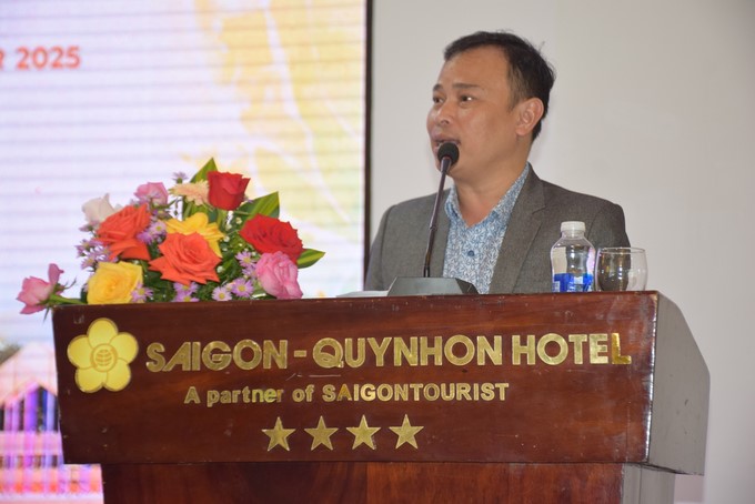 Mr. Nguyen Dinh Kha, Deputy Director of the Binh Dinh Department of Industry and Trade, spoke at the press conference. Photo: V.D.T.