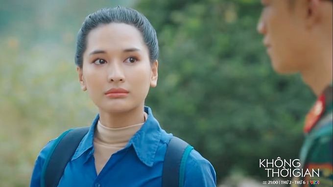 Hạnh trách móc khi Hùng cố tình tránh mặt cô. Ảnh CMH