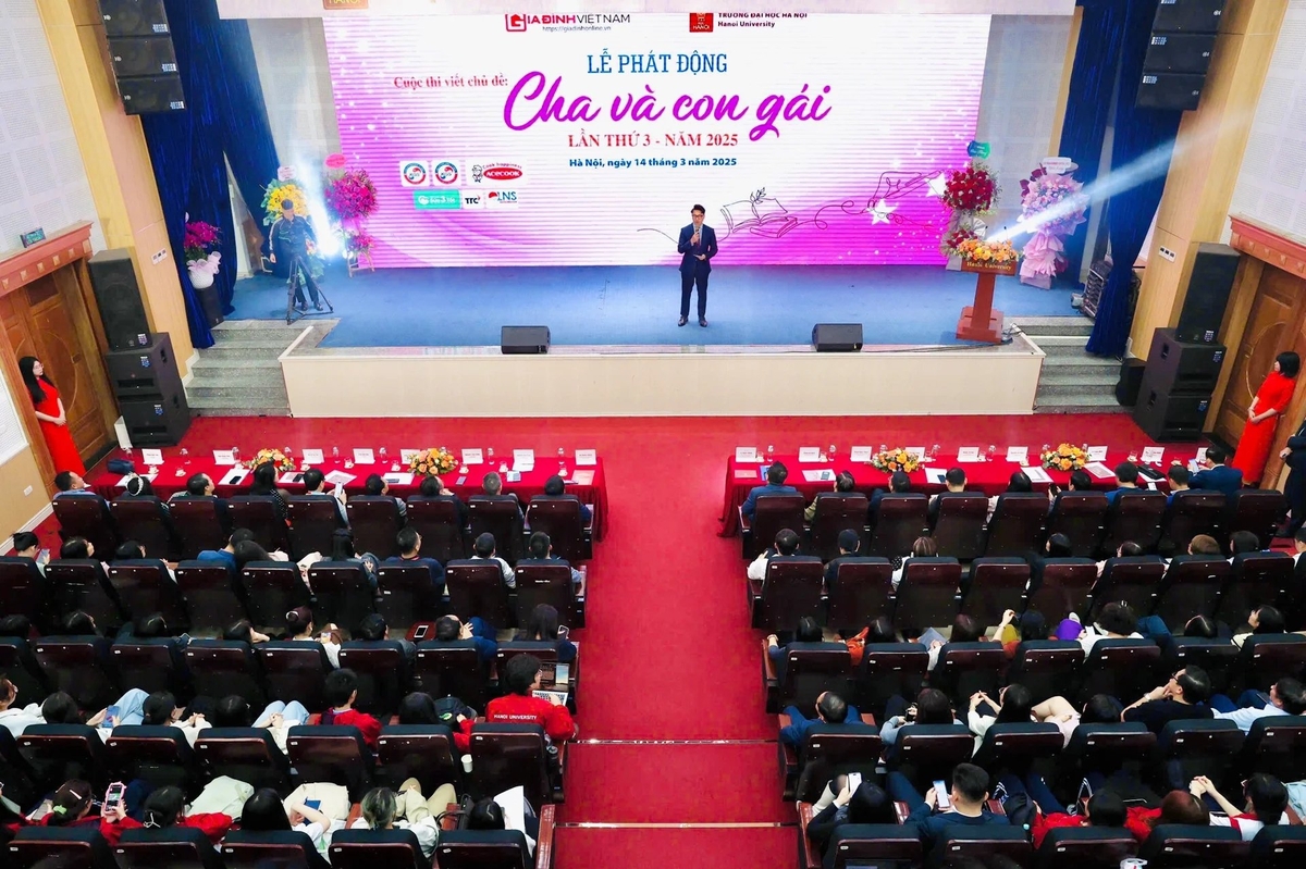 cha-va-con-gai-3-1100-142457_622.jpg Lễ phát động thu hút sự quan tâm của dư luận