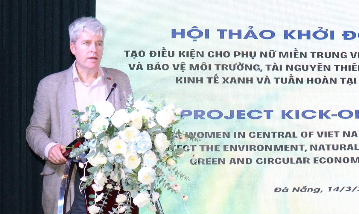 img_3246-160320_641 Ông Gonzalo Serrano, đại diện Phái đoàn Liên minh châu Âu tại Việt Nam đánh giá cao Đà Nẵng đã có chương trình phát triển kinh tế xanh và tuần hoàn. Ảnh: Lan Anh.