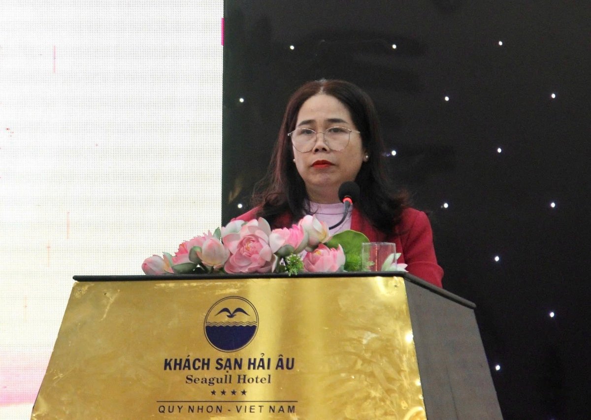 Bà Đỗ Thị Diệu Hạnh, Gi ám đốc Sở VH-TT&DL Bình Định phát biểu tại buổi họp báo. Ảnh: V.Đ.T. Bà Đỗ Thị Diệu Hạnh, Gi ám đốc Sở VH-TT&DL Bình Định phát biểu tại buổi họp báo. Ảnh: V.Đ.T.