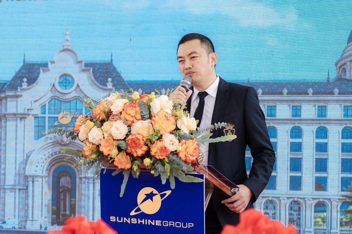 Chủ tịch HĐQT Tập đoàn Sunshine Đỗ Anh Tuấn phát biểu tại Lễ khởi công xây dựng bệnh viện quốc tế Sunshine Hospital (21/3/2025). Ảnh: Minh Hiền. Chủ tịch HĐQT Tập đoàn Sunshine Đỗ Anh Tuấn phát biểu tại Lễ khởi công xây dựng bệnh viện quốc tế Sunshine Hospital (21/3/2025). Ảnh: Minh Hiền.