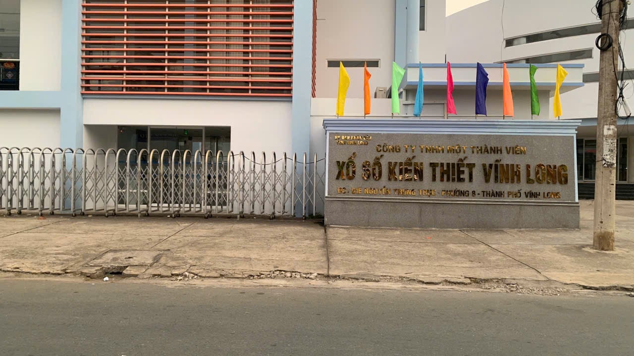 Thanh tra Chính phủ đề nghị UBND tỉnh Vĩnh Long rà soát, kiểm tra Công ty Xổ số kiến thiết. Ảnh: Hồ Thảo. Thanh tra Chính phủ đề nghị UBND tỉnh Vĩnh Long rà soát, kiểm tra Công ty Xổ số kiến thiết. Ảnh: Hồ Thảo.