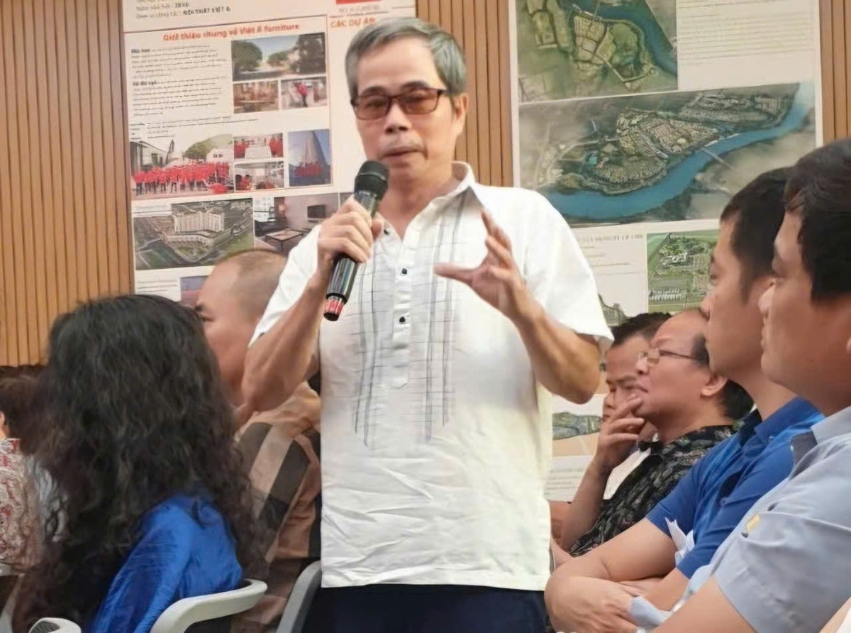 KTS Trần Huy Ánh phát biểu tại Lễ công bố kết quả cuộc thi thiết kế cột mốc Km0. Ảnh: NVCC. KTS Trần Huy Ánh phát biểu tại Lễ công bố kết quả cuộc thi thiết kế cột mốc Km0. Ảnh: NVCC.