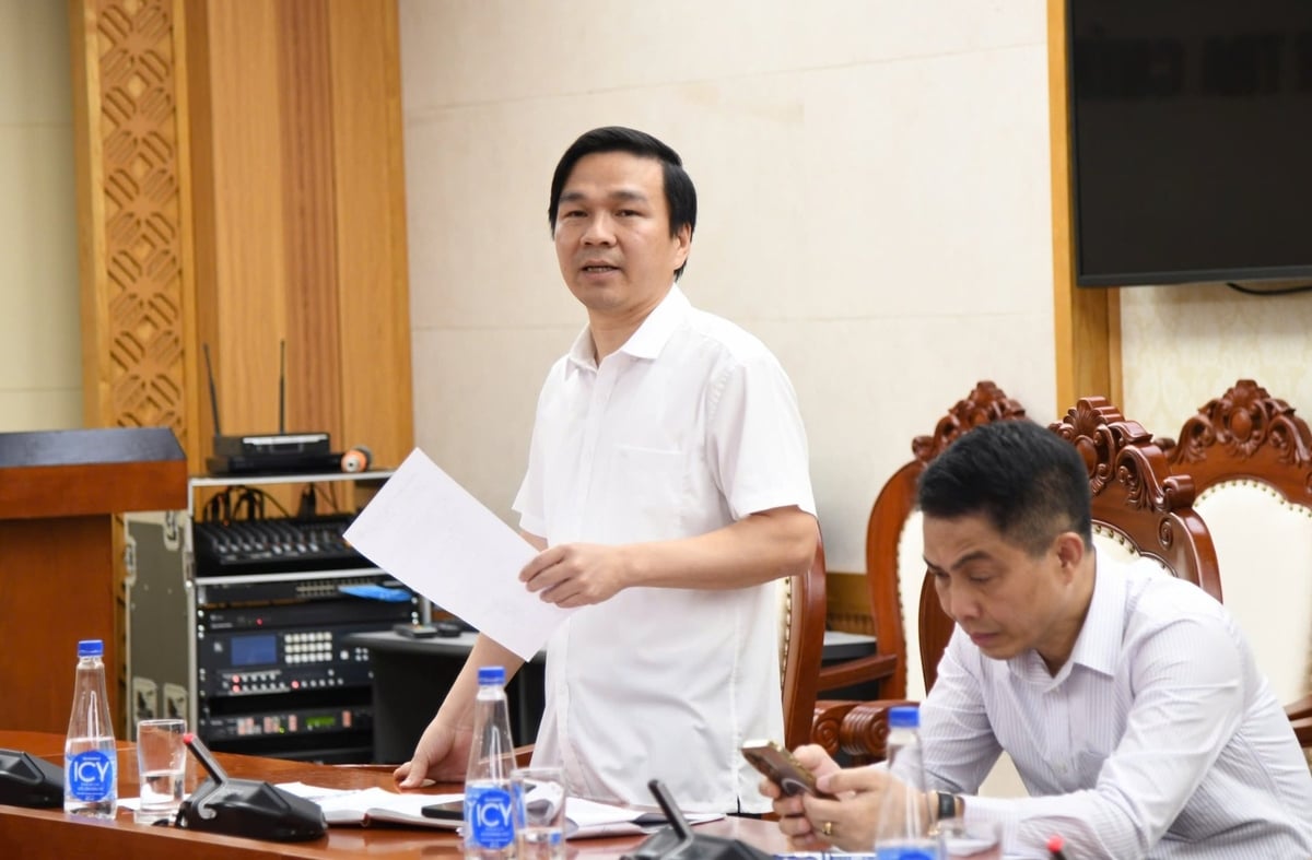 Ông Hoàng Hưng, Vụ trưởng Vụ Thanh tra đề nghị Bộ Xây dựng triển khai thực hiện Kết luận thanh tra trong quý III/2025. Ảnh: Minh Nguyệt. Ông Hoàng Hưng, Vụ trưởng Vụ Thanh tra đề nghị Bộ Xây dựng triển khai thực hiện Kết luận thanh tra trong quý III/2025. Ảnh: Minh Nguyệt.