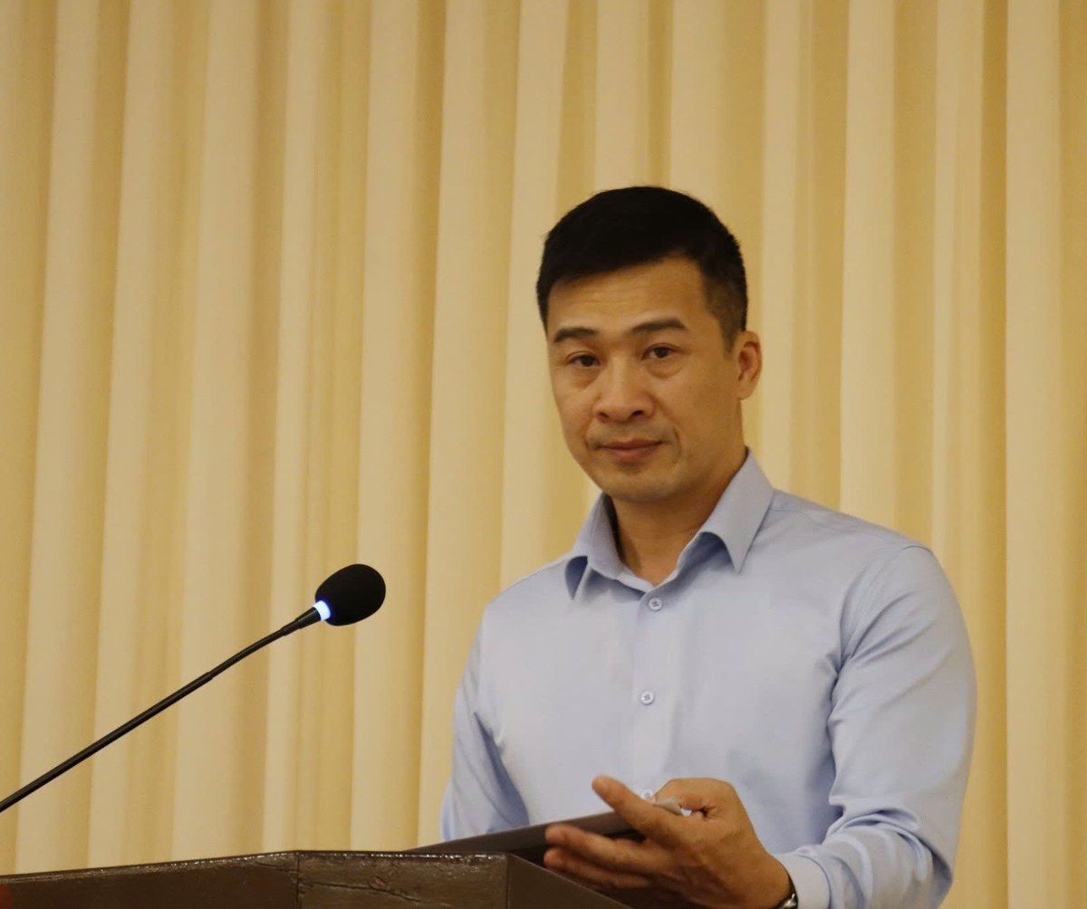 Ông Vũ Minh Lý, Phó Giám đốc Trung tâm Truyền thông tài nguyên và môi trường cho rằng, nghiên cứu về những tác động của thuốc lá tới môi trường tại Việt Nam còn khá mới mẻ và chưa thực sự nhận được sự quan tâm đúng mức. Ảnh: Nguyễn Thủy. Ông Vũ Minh Lý, Phó Giám đốc Trung tâm Truyền thông tài nguyên và môi trường cho rằng, nghiên cứu về những tác động của thuốc lá tới môi trường tại Việt Nam còn khá mới mẻ và chưa thực sự nhận được sự quan tâm đúng mức. Ảnh: Nguyễn Thủy.