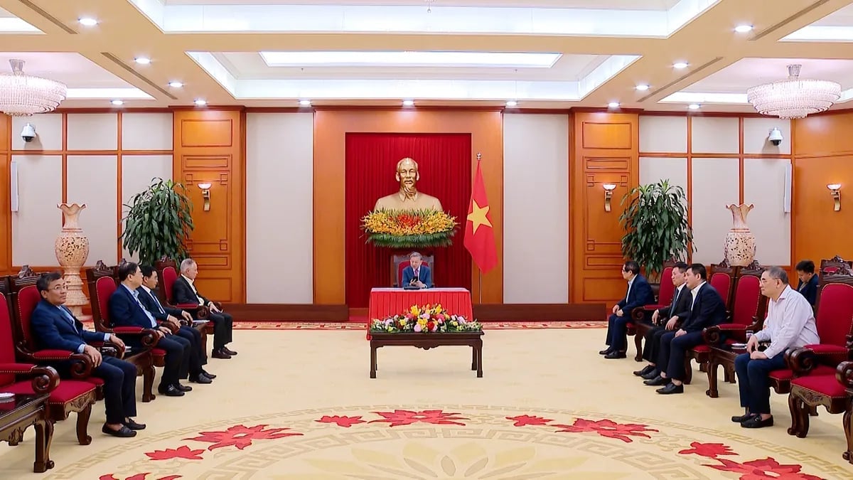 Cuộc điện đàm giữa Tổng Bí thư Tô Lâm và Tổng thống Donald Trump về tăng cường quan hệ Việt Nam - Hoa Kỳ. Ảnh: VTV.