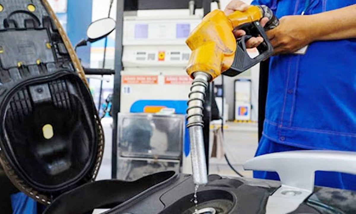 Giá cả thị trường xăng dầu trong nước và thế giới ngày 5/4/2025 mới nhất Giá cả thị trường xăng dầu trong nước và thế giới ngày 5/4/2025 mới nhất