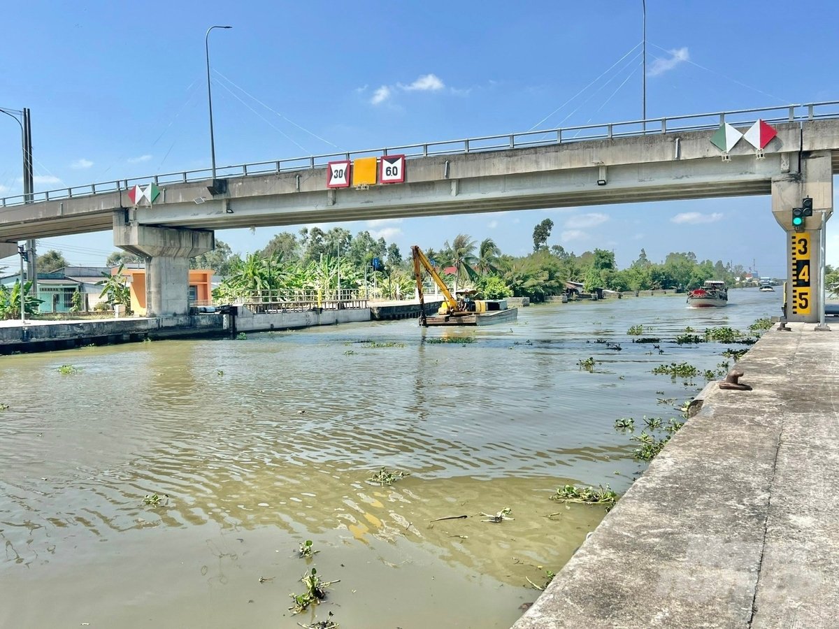 Hệ thống cống âu thuyền Ninh Quới đã phát huy hiệu quả từ lúc đưa vào vận hành đến nay. Ảnh: Trọng Linh. Hệ thống cống âu thuyền Ninh Quới đã phát huy hiệu quả từ lúc đưa vào vận hành đến nay. Ảnh: Trọng Linh.