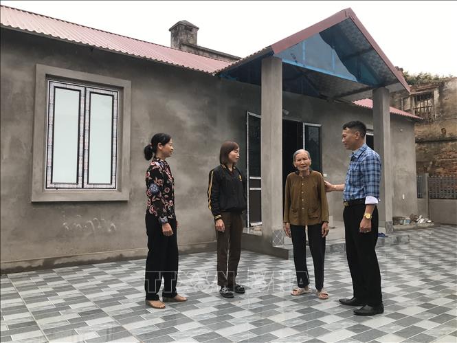 Hải Dương xóa nhà tạm, dột nát hoàn thành trước ngày 20/6. Ảnh minh họa. Hải Dương xóa nhà tạm, dột nát hoàn thành trước ngày 20/6. Ảnh minh họa.