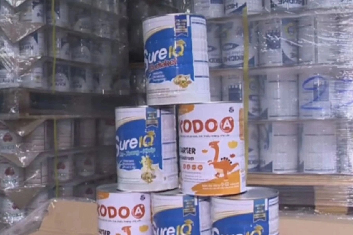 Trong số gần 600 sản phẩm do Hacofood Group và Rance Pharma phát triển, có nhiều sản phẩm được ghi nhãn là thực phẩm dùng cho chế độ ăn đặc biệt như Sure IQ Gludiabet, Sure IQ Sure Gold... Ảnh: VTV.