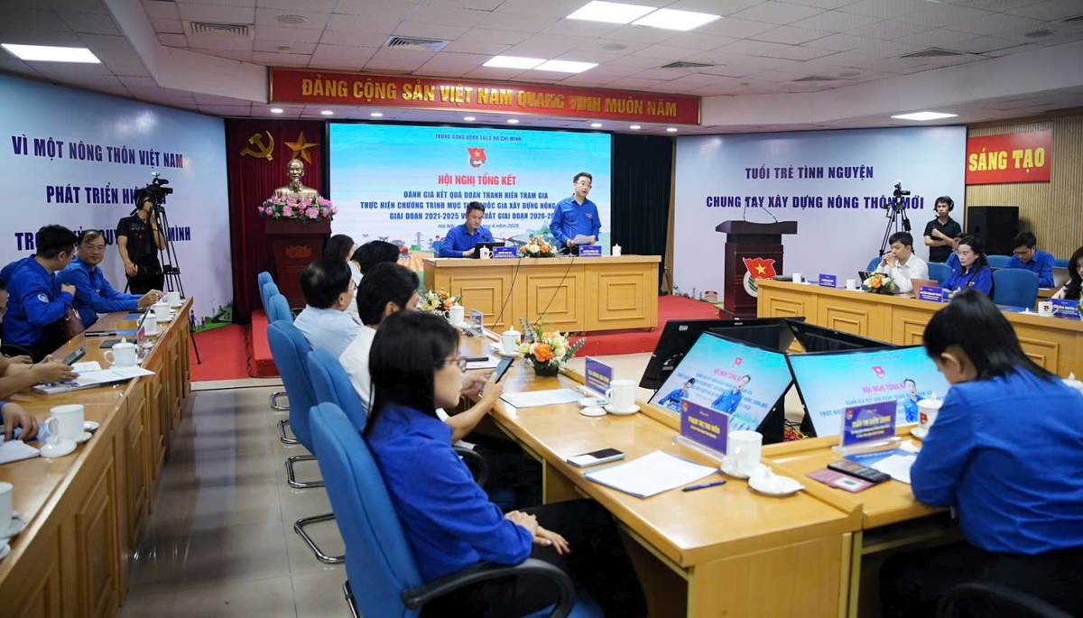 Hội nghị tổng kết đánh giá kết quả Đoàn Thanh niên tham gia thực hiện Chương trình mục tiêu quốc gia xây dựng nông thôn mới giai đoạn 2021 - 2025 và đề xuất giai đoạn 2026 - 2030. Ảnh: Linh Linh. Hội nghị tổng kết đánh giá kết quả Đoàn Thanh niên tham gia thực hiện Chương trình mục tiêu quốc gia xây dựng nông thôn mới giai đoạn 2021 - 2025 và đề xuất giai đoạn 2026 - 2030. Ảnh: Linh Linh.