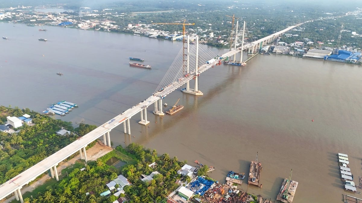 Cầu Rạch Miễu 2 đã được hợp long, vượt tiến độ 4 tháng so với chỉ đạo của Thủ tướng. Ảnh: Minh Đảm. Cầu Rạch Miễu 2 đã được hợp long, vượt tiến độ 4 tháng so với chỉ đạo của Thủ tướng. Ảnh: Minh Đảm.