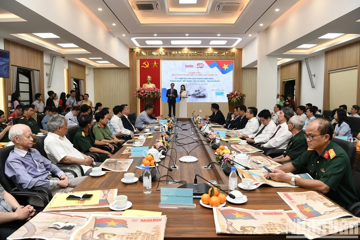 Toàn cảnh chương trình. Toàn cảnh chương trình.