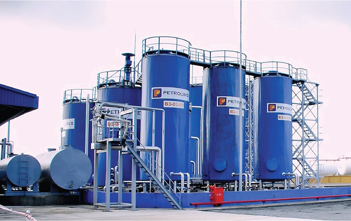 Petrolimex thu lợi nhuận từ kinh doanh nhựa đường. Ảnh: minh họa. Petrolimex thu lợi nhuận từ kinh doanh nhựa đường. Ảnh: minh họa.