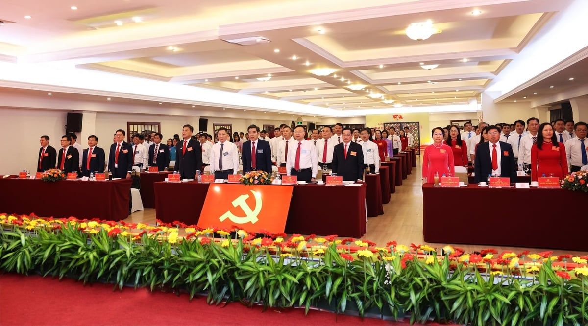 Toàn cảnh Đại hội Đảng bộ Tổng Công ty Phát điện 3 lần thứ VIII, nhiệm kỳ 2025 - 2030. Ảnh: EVNGENCO3. Toàn cảnh Đại hội Đảng bộ Tổng Công ty Phát điện 3 lần thứ VIII, nhiệm kỳ 2025 - 2030. Ảnh: EVNGENCO3.