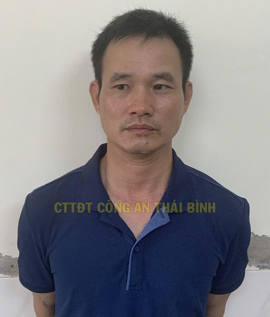 Đối tượng Nguyễn Thiên Ninh tại cơ quan công an. Ảnh: Cổng thông tin điện tử Công an tỉnh Thái Bình. Đối tượng Nguyễn Thiên Ninh tại cơ quan công an. Ảnh: Cổng thông tin điện tử Công an tỉnh Thái Bình.