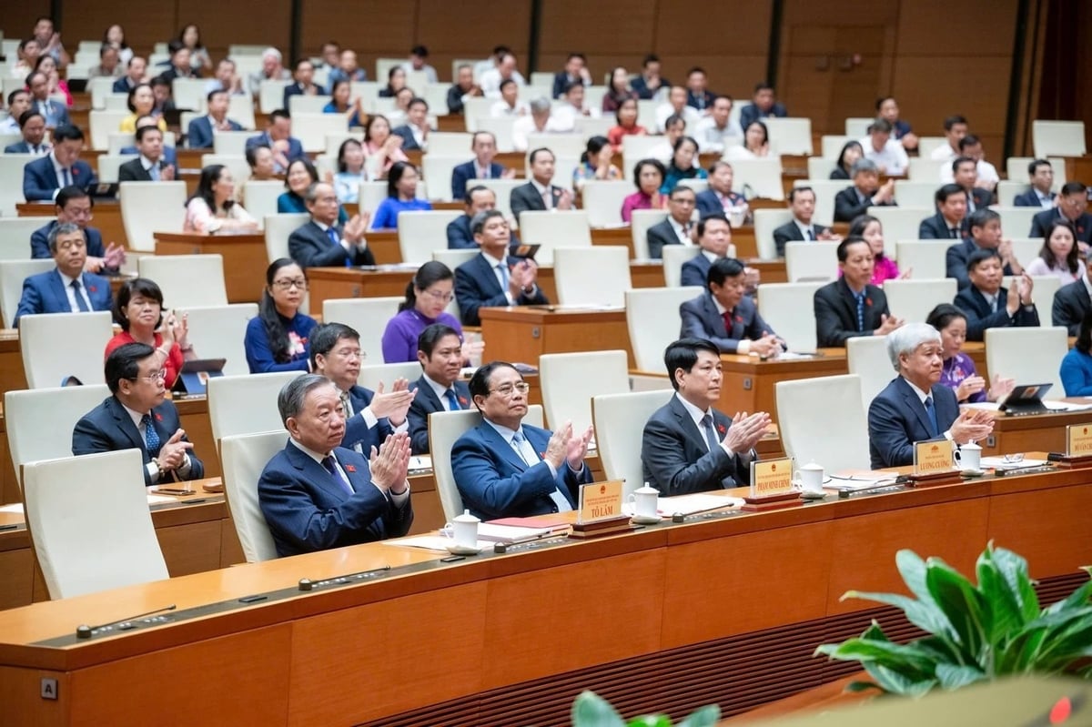 Kỳ họp thứ 9, Quốc hội khóa XV – kỳ họp được đánh giá là có tính chất bản lề, với khối lượng công việc lớn và nhiều nội dung mang tính lịch sử. Ảnh: Quochoi.vn. Kỳ họp thứ 9, Quốc hội khóa XV – kỳ họp được đánh giá là có tính chất bản lề, với khối lượng công việc lớn và nhiều nội dung mang tính lịch sử. Ảnh: Quochoi.vn.