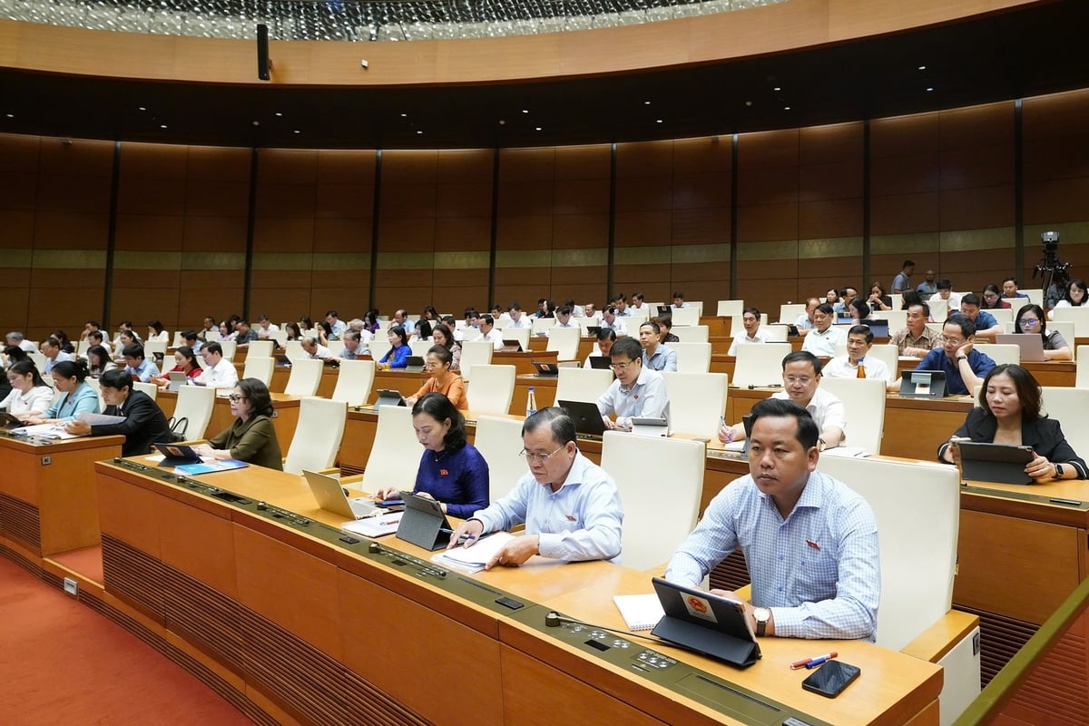 Các đại biểu Quốc hội tại phiên họp sáng ngày 6/5. Ảnh: Quochoi.vn. Các đại biểu Quốc hội tại phiên họp sáng ngày 6/5. Ảnh: Quochoi.vn.