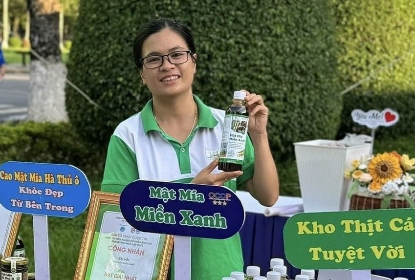 Sản phẩm mật mía Miền Xanh được tiêu thụ ở nhiều nơi. Ảnh: Văn Hà.