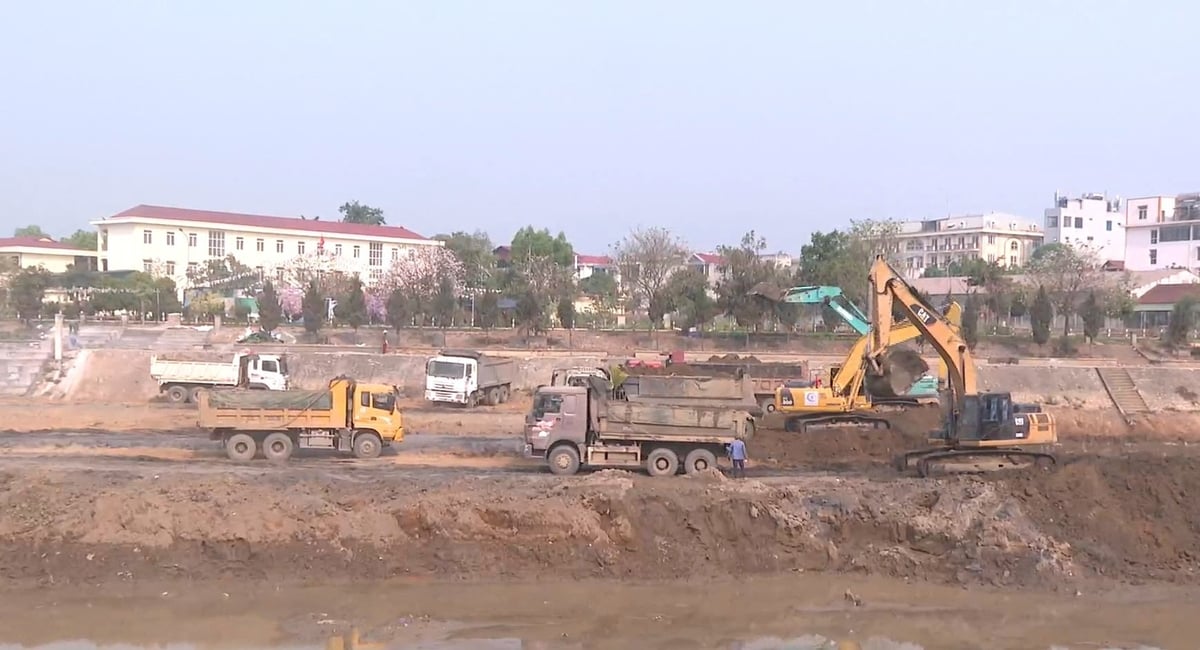 Dự án Quản lý đa thiên lưu vực sông Nậm Rốm, được triển khai trong 5 năm với nguồn vốn trên 981 tỷ đồng. Ảnh: Trần Hương. Dự án Quản lý đa thiên lưu vực sông Nậm Rốm, được triển khai trong 5 năm với nguồn vốn trên 981 tỷ đồng. Ảnh: Trần Hương.