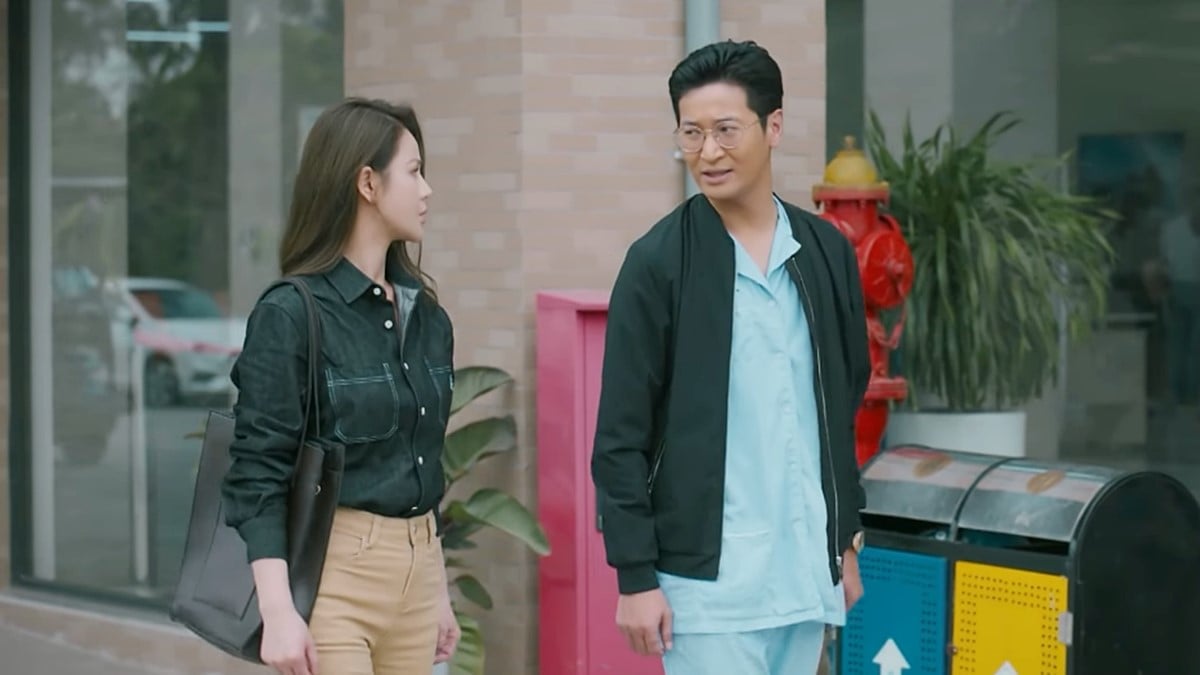 Tuệ Minh đến thăm người yêu cũ. Ảnh CMH Tuệ Minh đến thăm người yêu cũ. Ảnh CMH