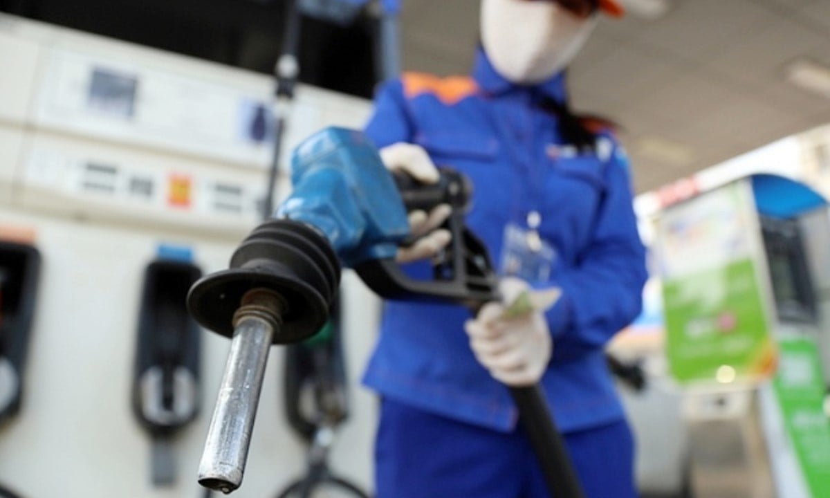 Giá xăng dầu hôm nay 8/5/2025: Vẫn biến động trái chiều