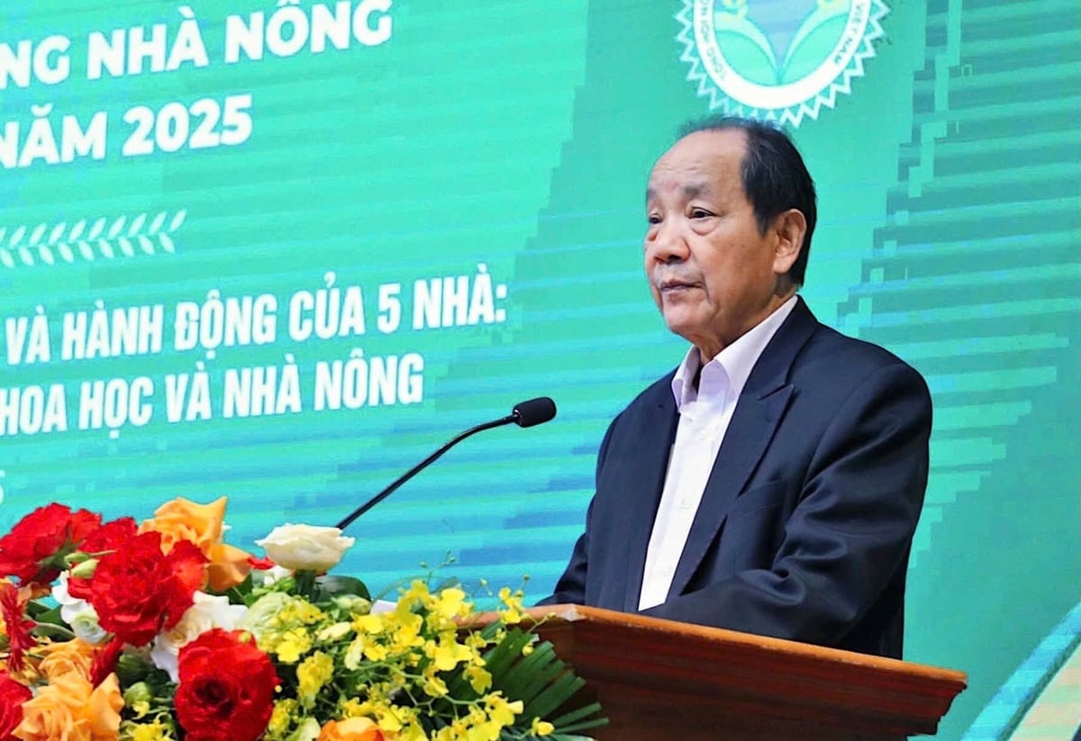 Ông Hồ Xuân Hùng, Chủ tịch Tổng hội Nông nghiệp và Phát triển nông thôn Việt Nam: Hiện có những tín hiệu rất tích cực từ việc tái định hình mô hình hợp tác chiến lược giữa '5 nhà' trong quá trình chuyển đổi xanh của ngành nông nghiệp Ảnh: MH. Ông Hồ Xuân Hùng, Chủ tịch Tổng hội Nông nghiệp và Phát triển nông thôn Việt Nam: Hiện có những tín hiệu rất tích cực từ việc tái định hình mô hình hợp tác chiến lược giữa '5 nhà' trong quá trình chuyển đổi xanh của ngành nông nghiệp Ảnh: MH.