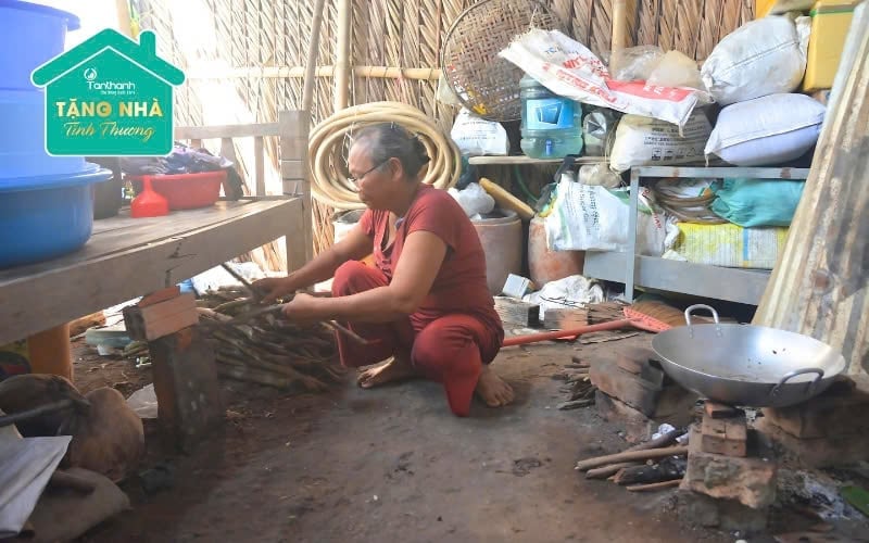 Tân Thành không chỉ trao đi những ngôi nhà, mà còn tiếp tục gieo trồng những ước mơ. Ảnh: Tân Thành. Tân Thành không chỉ trao đi những ngôi nhà, mà còn tiếp tục gieo trồng những ước mơ. Ảnh: Tân Thành.