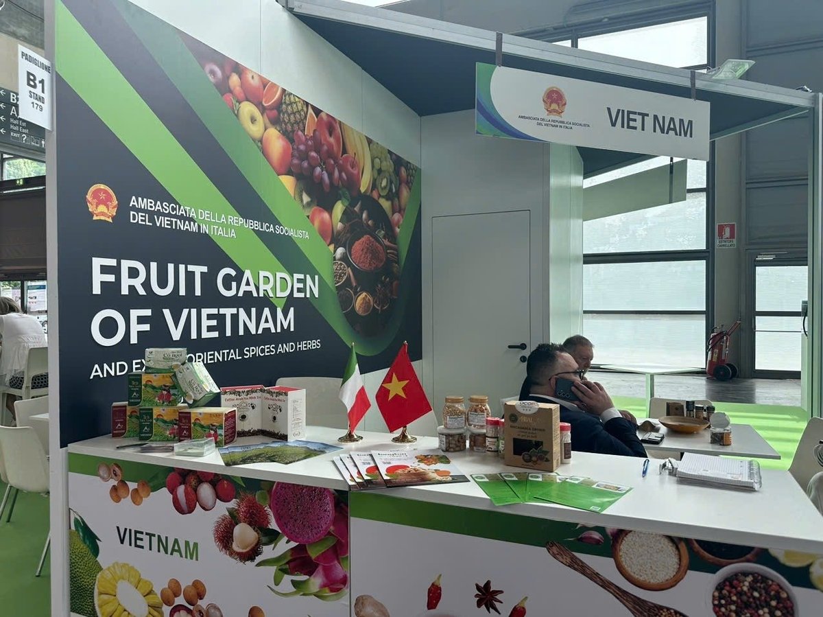 Gian hàng trưng bày sản phẩm của Việt Nam. Ảnh: Thanh Hường. Gian hàng trưng bày sản phẩm của Việt Nam. Ảnh: Thanh Hường.