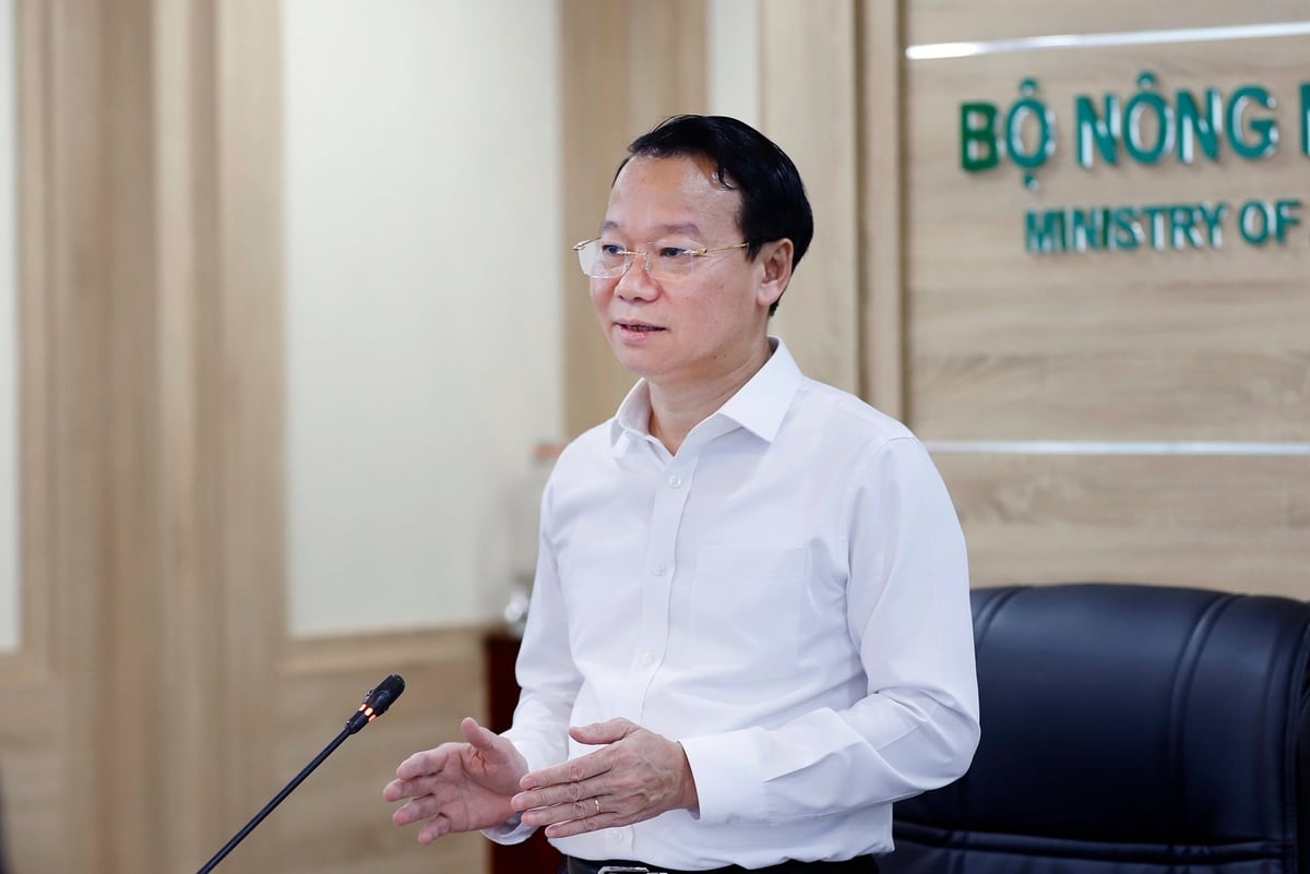 Bộ trưởng Đỗ Đức Duy cho rằng Nghị định khi ban hành sẽ góp phần nâng cao năng lực bảo tồn, đồng thời mở ra không gian phát triển kinh tế sinh học và kinh tế tuần hoàn, góp phần phát triển bền vững. Ảnh: Khương Trung. Bộ trưởng Đỗ Đức Duy cho rằng Nghị định khi ban hành sẽ góp phần nâng cao năng lực bảo tồn, đồng thời mở ra không gian phát triển kinh tế sinh học và kinh tế tuần hoàn, góp phần phát triển bền vững. Ảnh: Khương Trung.