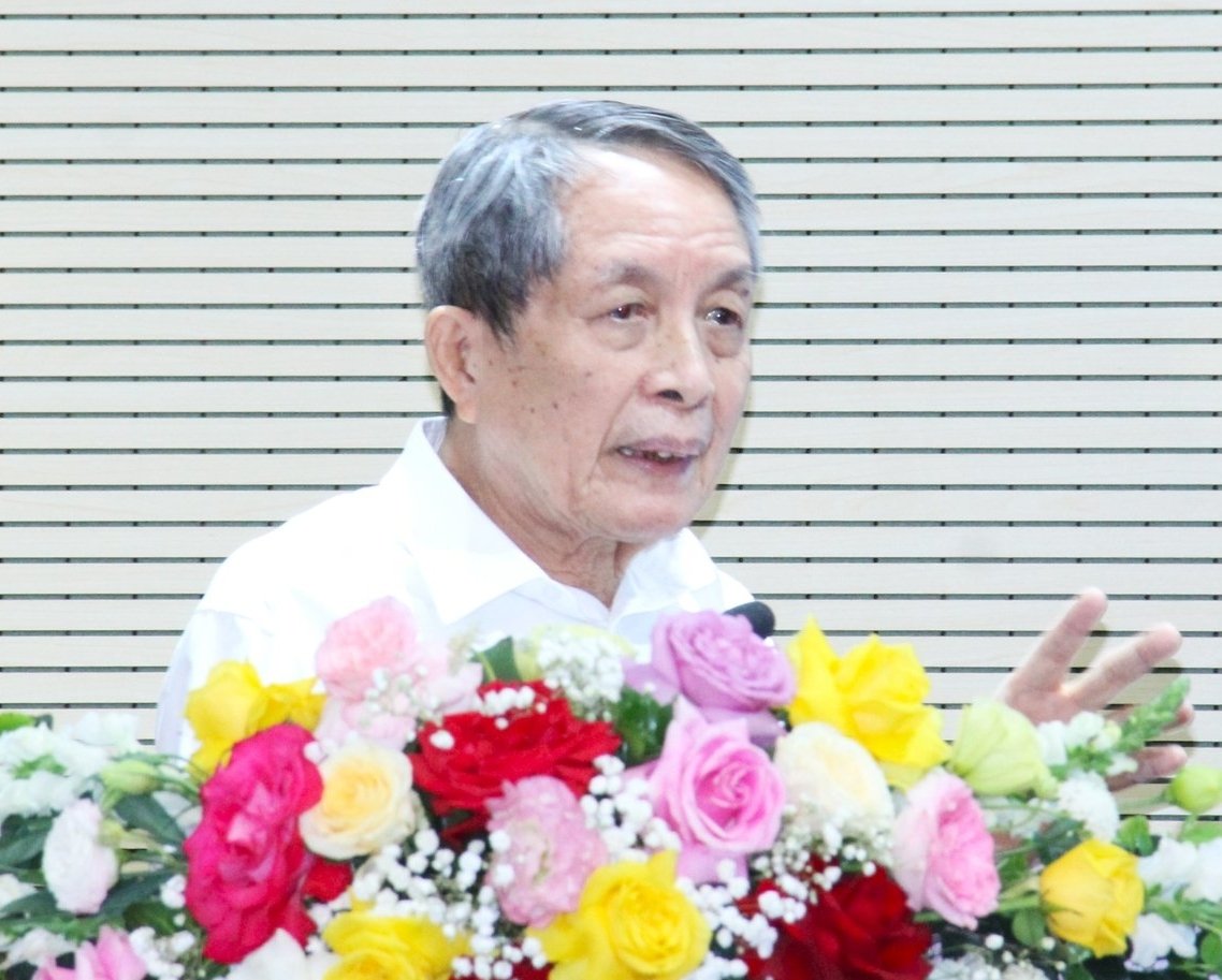 Theo GS.VS.TSKH Trần Đình Long, đổi mới công nghệ chọn tạo giống cây trồng là cấp thiết. Ảnh: Trung Quân. Theo GS.VS.TSKH Trần Đình Long, đổi mới công nghệ chọn tạo giống cây trồng là cấp thiết. Ảnh: Trung Quân.