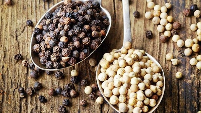 Latest domestic and global pepper prices on May 9, 2025