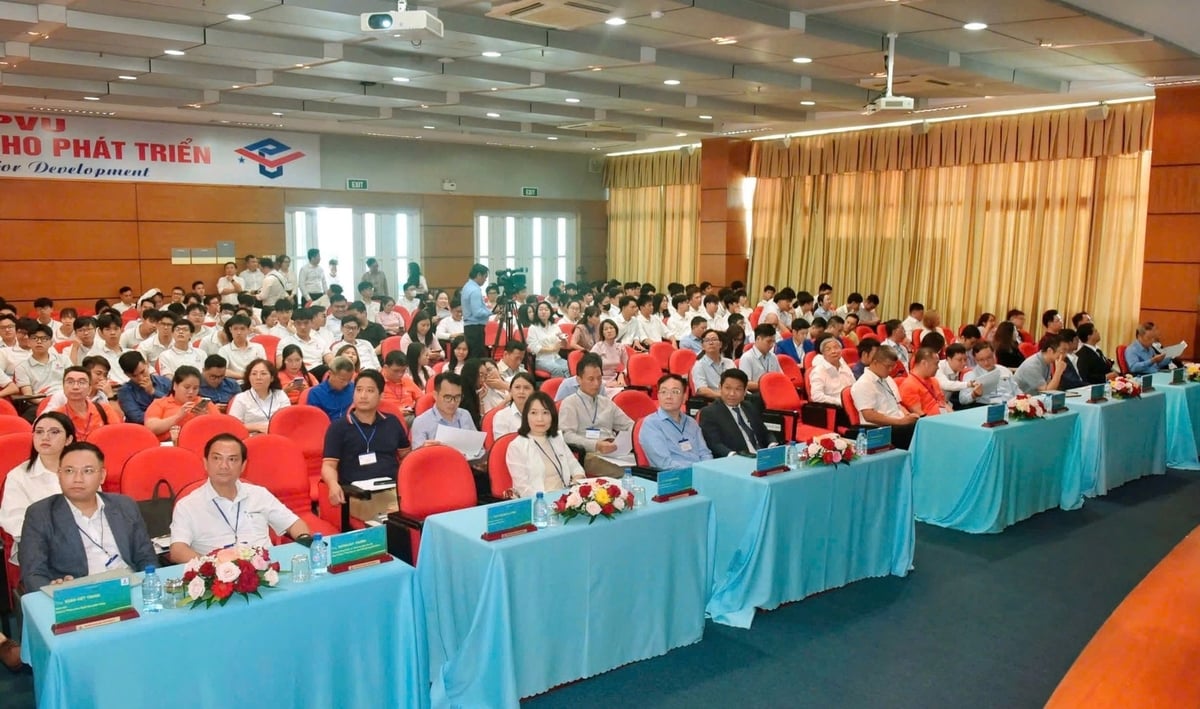 Quang cảnh lễ khai mạc. Ảnh: PVU. Quang cảnh lễ khai mạc. Ảnh: PVU.