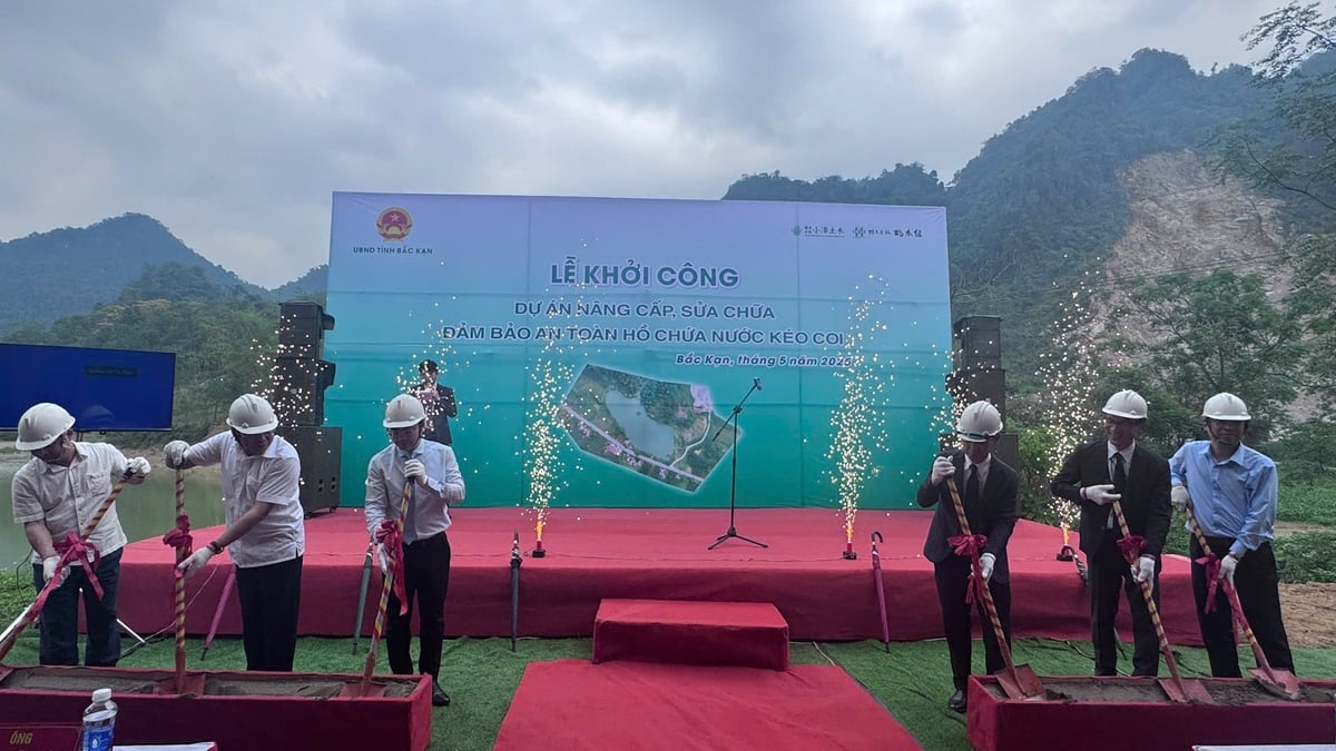 Khởi công Dự án nâng cấp, sửa chữa hồ Kéo Coi. Ảnh: Ngọc Tú. Khởi công Dự án nâng cấp, sửa chữa hồ Kéo Coi. Ảnh: Ngọc Tú.