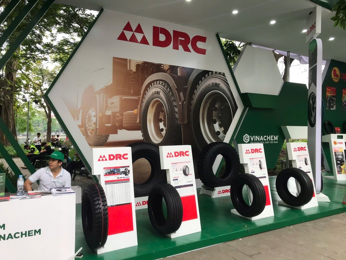 Gian hàng sản phẩm săm lốp của Cao su Đà Nẵng (DRC). Ảnh: Trung Dũng. Gian hàng sản phẩm săm lốp của Cao su Đà Nẵng (DRC). Ảnh: Trung Dũng.