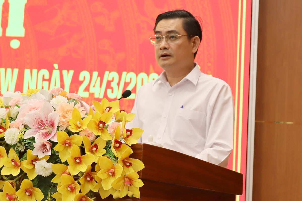 Ông Trần Trọng Toàn - Phó Giám đốc Sở Nông nghiệp và Môi trường Đồng Nai báo cáo tham luận tại Hội nghị. Ảnh: Tường Tú. Ông Trần Trọng Toàn - Phó Giám đốc Sở Nông nghiệp và Môi trường Đồng Nai báo cáo tham luận tại Hội nghị. Ảnh: Tường Tú.