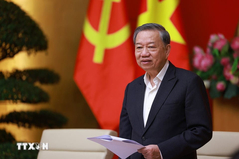 Tổng Bí thư Tô Lâm phát biểu chỉ đạo tại buổi làm việc với Tiểu ban Kinh tế-Xã hội Đại hội XIV của Đảng. Ảnh: Dương Giang/TTXVN. Tổng Bí thư Tô Lâm phát biểu chỉ đạo tại buổi làm việc với Tiểu ban Kinh tế-Xã hội Đại hội XIV của Đảng. Ảnh: Dương Giang/TTXVN.