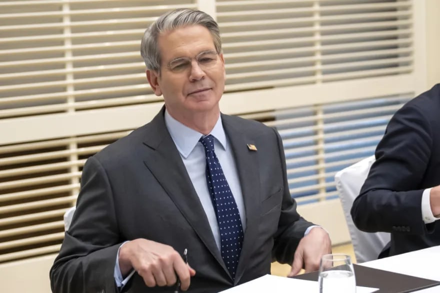 Bộ trưởng Tài chính Mỹ Scott Bessent dẫn đầu phái đoàn Washington đàm phán tại Geneva. Ảnh: Swissinfo. Bộ trưởng Tài chính Mỹ Scott Bessent dẫn đầu phái đoàn Washington đàm phán tại Geneva. Ảnh: Swissinfo.