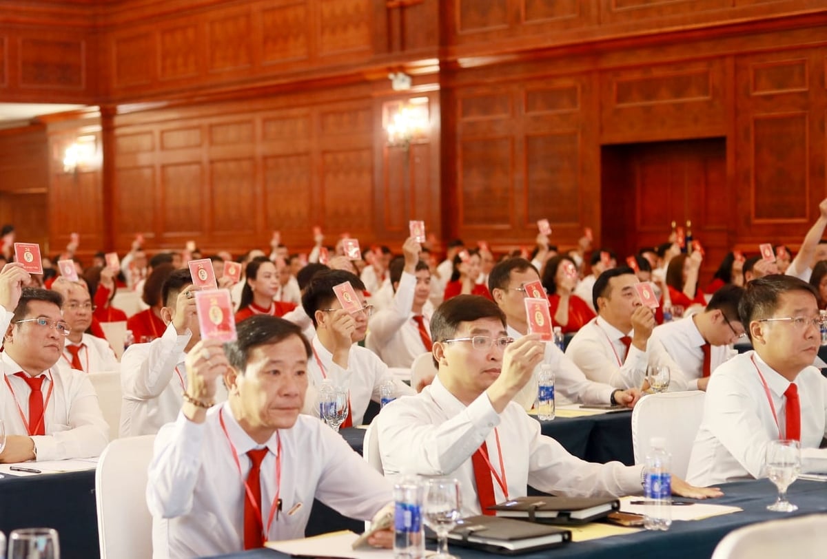 Đảng bộ Bảo hiểm Agribank tổ chức thành công Đại hội Đại biểu lần thứ IV nhiệm kỳ 2025-2030. Ảnh: ABIC. Đảng bộ Bảo hiểm Agribank tổ chức thành công Đại hội Đại biểu lần thứ IV nhiệm kỳ 2025-2030. Ảnh: ABIC.