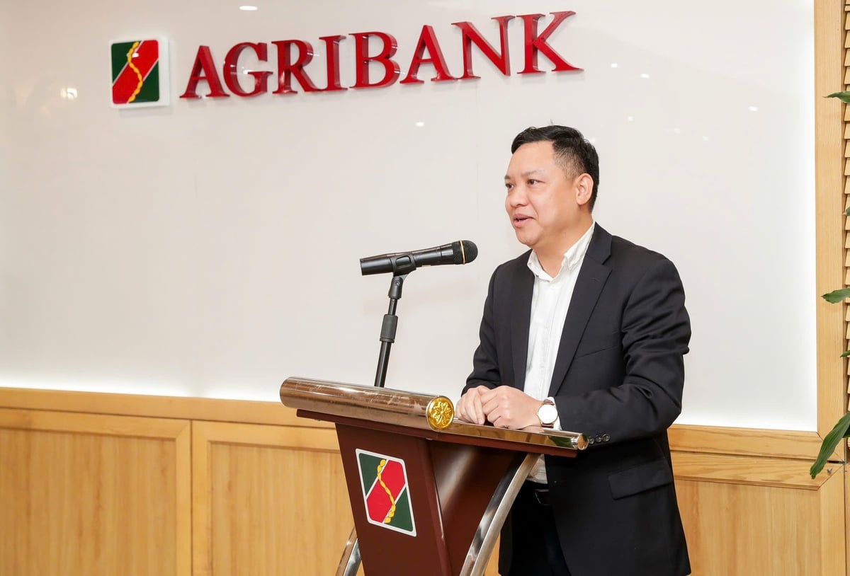 Ông Nguyễn Anh Tuấn, Phó Vụ trưởng Vụ Tổ chức cán bộ NHNN phát biểu tại Hội nghị. Ảnh: Agribank. Ông Nguyễn Anh Tuấn, Phó Vụ trưởng Vụ Tổ chức cán bộ NHNN phát biểu tại Hội nghị. Ảnh: Agribank.