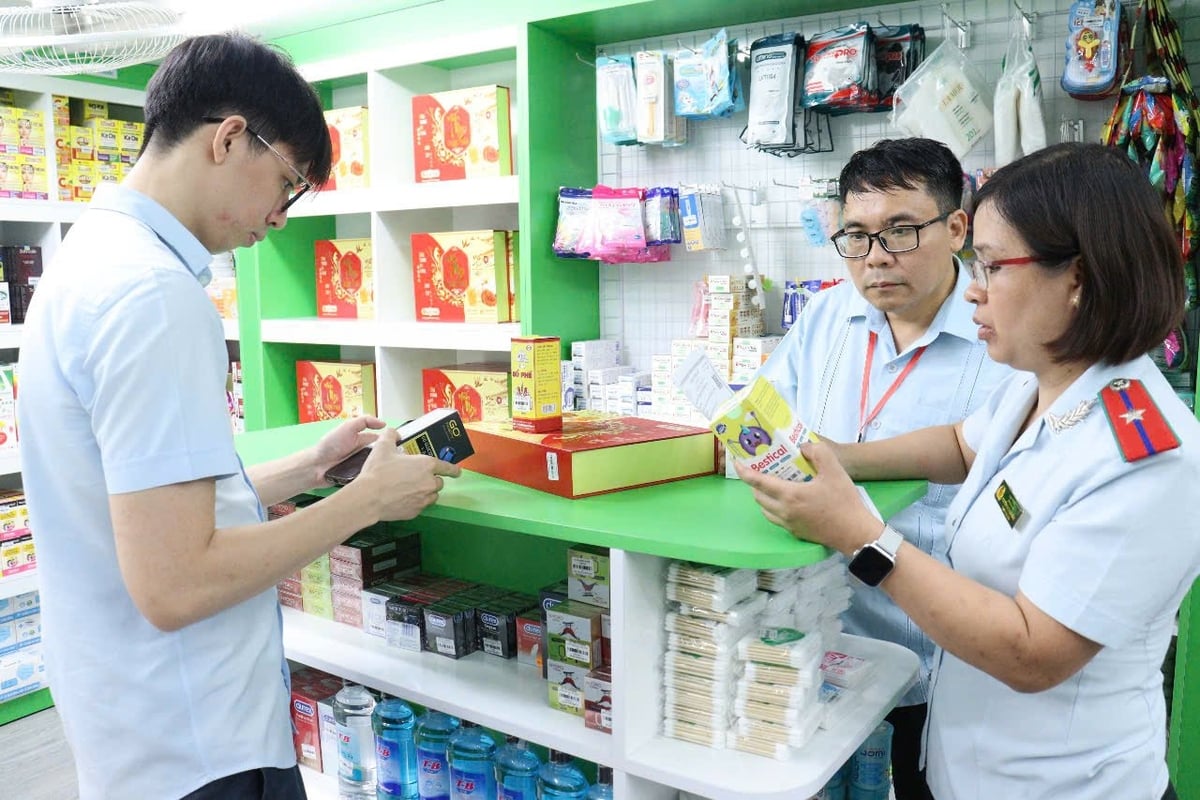 UBND tỉnh Bắc Ninh vừa có văn bản tăng cường, xử lý nghiêm các tổ chức, cá nhân sản xuất, buôn bán thuốc chữa bệnh giả, sữa và thực phẩm bảo vệ sức khỏe giả. Ảnh: Sở Y tế Bắc Ninh. UBND tỉnh Bắc Ninh vừa có văn bản tăng cường, xử lý nghiêm các tổ chức, cá nhân sản xuất, buôn bán thuốc chữa bệnh giả, sữa và thực phẩm bảo vệ sức khỏe giả. Ảnh: Sở Y tế Bắc Ninh.