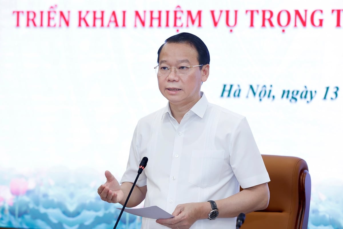 Bộ trưởng Đỗ Đức Duy yêu cầu thực hiện quyết liệt các nhiệm vụ quý II/2025, đảm bảo hoàn thành chỉ tiêu ở mức cao nhất. Ảnh: Khương Trung. Bộ trưởng Đỗ Đức Duy yêu cầu thực hiện quyết liệt các nhiệm vụ quý II/2025, đảm bảo hoàn thành chỉ tiêu ở mức cao nhất. Ảnh: Khương Trung.